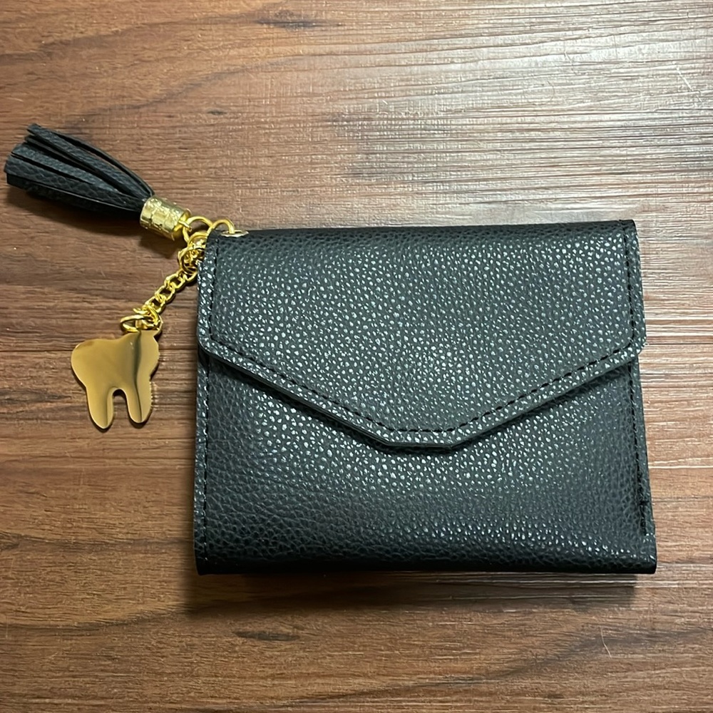 Dental Tooth Black Wallet